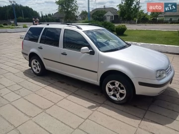 Авто Volkswagen Golf 2000 № 7763008