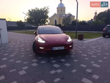 Авто Tesla Model 3 2021 № 7763088