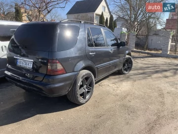 Авто Mercedes M-Class 2002 № 7763093