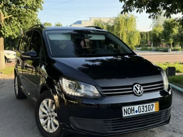 Авто Volkswagen Touran 2013 № 7763112