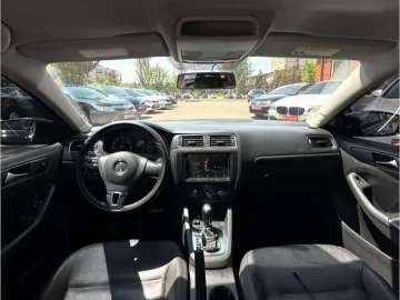 Авто Volkswagen Jetta 2011 № 7763217