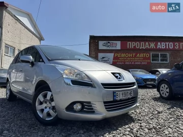 Авто Peugeot 5008 2013 № 7763219