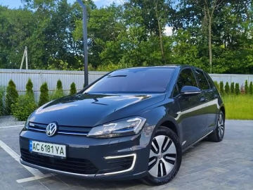 Авто Volkswagen E-Golf 2020 № 7763224