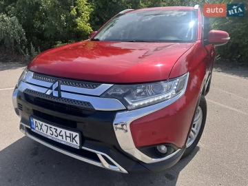 Авто Mitsubishi Outlander 2018 № 7763228
