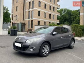Авто Renault Megane 2010 № 7763315