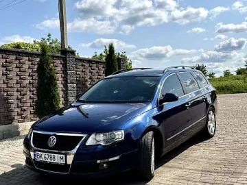 Авто Volkswagen Passat 2010 № 7763388