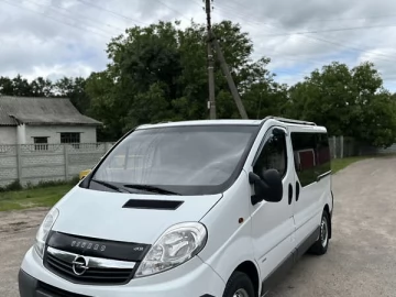 Авто Opel Vivaro 2011 № 7763403