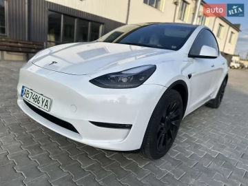 Авто Tesla Model Y 2023 № 7763416