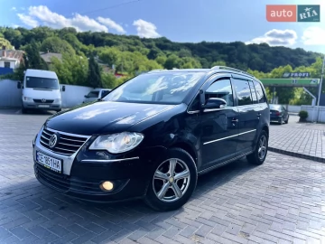 Авто Volkswagen Touran 2008 № 7763483