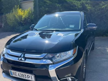 Авто Mitsubishi Outlander 2018 № 7763539