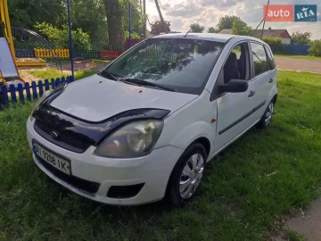 Авто Ford Fiesta 2007 № 7763573