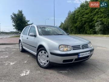 Авто Volkswagen Golf 2001 № 7763597