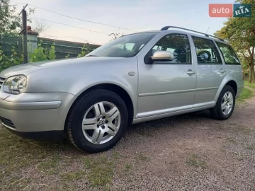 Авто Volkswagen Golf 2002 № 7763780
