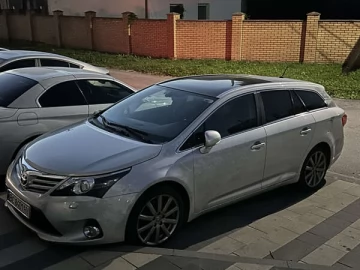 Авто Toyota Avensis 2013 № 7763858