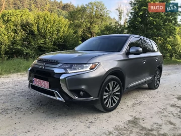 Авто Mitsubishi Outlander 2019 № 7763915