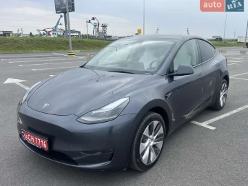 Авто Tesla Model Y 2023 № 7763931