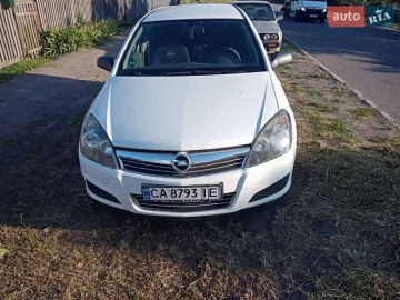 Авто Opel Astra 2009 № 7764021