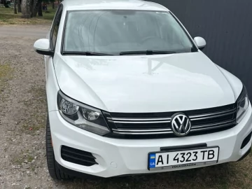 Авто Volkswagen Tiguan 2017 № 7764107