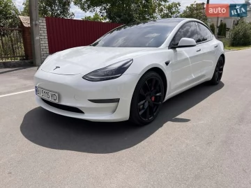 Авто Tesla Model 3 2021 № 7764133