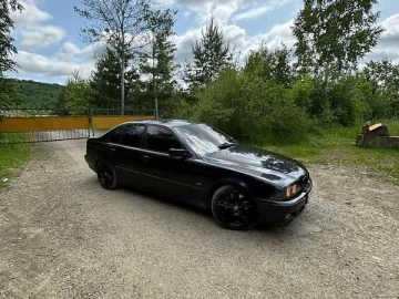 Авто BMW 5 Series 2001 № 7764273