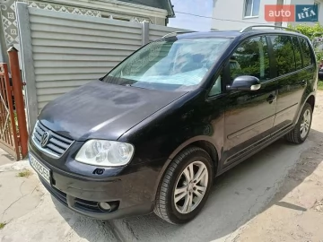 Авто Volkswagen Touran 2004 № 7764493