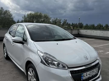 Авто Peugeot 208 2016 № 7764520