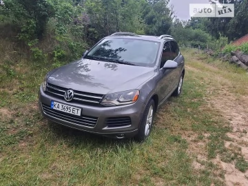 Авто Volkswagen Touareg 2012 № 7764630