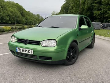 Авто Volkswagen Golf 1999 № 7764706