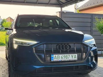 Авто Audi E-Tron 2019 № 7764953