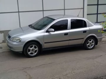 Авто Opel Astra 2005 № 7765021