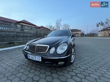 Авто Mercedes E-Class 2004 № 7765088