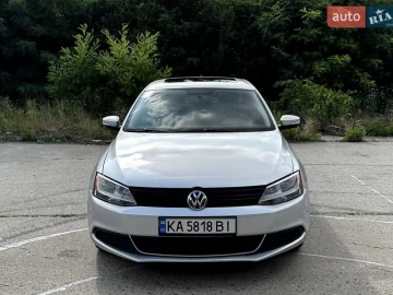 Авто Volkswagen Jetta 2012 № 7765158