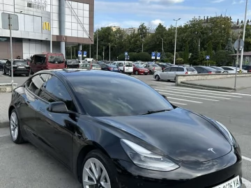 Авто Tesla Model 3 2021 № 7765244