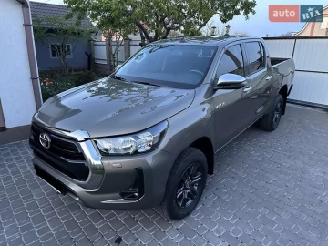 Авто Toyota Hilux 2021 № 7765260