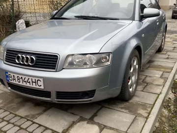 Авто Audi A4 2001 № 7765302