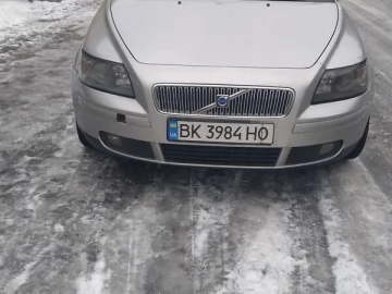 Авто Volvo V50 2004 № 7765327