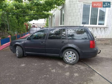 Авто Volkswagen Golf 2001 № 7765356