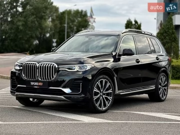 Авто BMW X7 2022 № 7765361