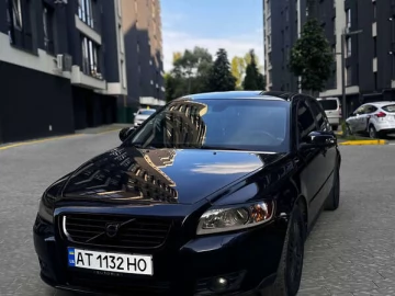 Авто Volvo V50 2008 № 7765377