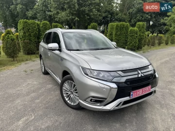 Авто Mitsubishi Outlander 2019 № 7765389
