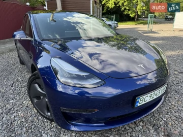 Авто Tesla Model 3 2019 № 7765475