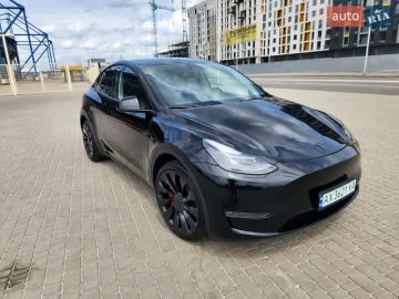 Авто Tesla Model Y 2023 № 7765481