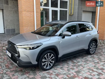 Авто Toyota Corolla Cross 2022 № 7765484