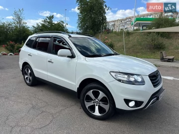 Авто Hyundai Santa Fe 2012 № 7765548