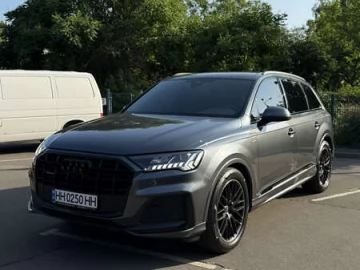 Авто Audi Q7 2023 № 7765569