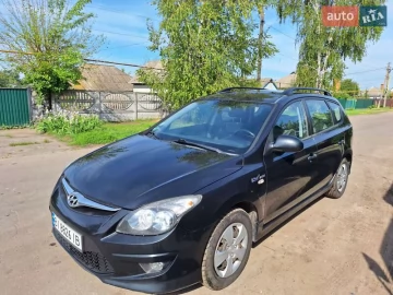Авто Hyundai I30 2010 № 7765691