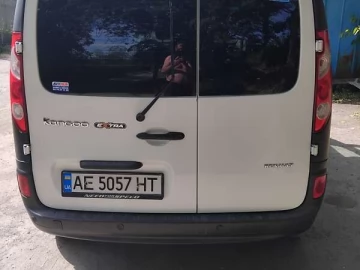 Авто Renault Kangoo 2012 № 7765718