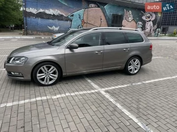 Авто Volkswagen Passat 2012 № 7765727