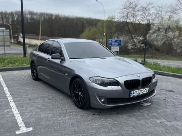 Авто BMW 5 Series 2012 № 7765747