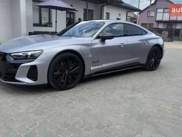 Авто Audi Rs E-Tron Gt 2023 № 7766114
